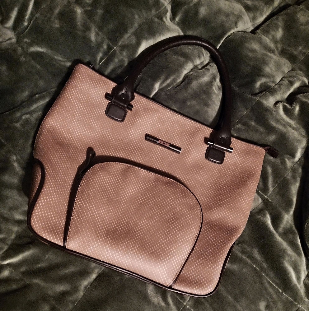 👜 Tous - Picture 15 of 15